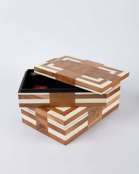 Caja decorativa pequeña