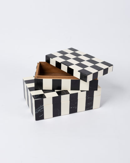 Caja decorativa pequeña