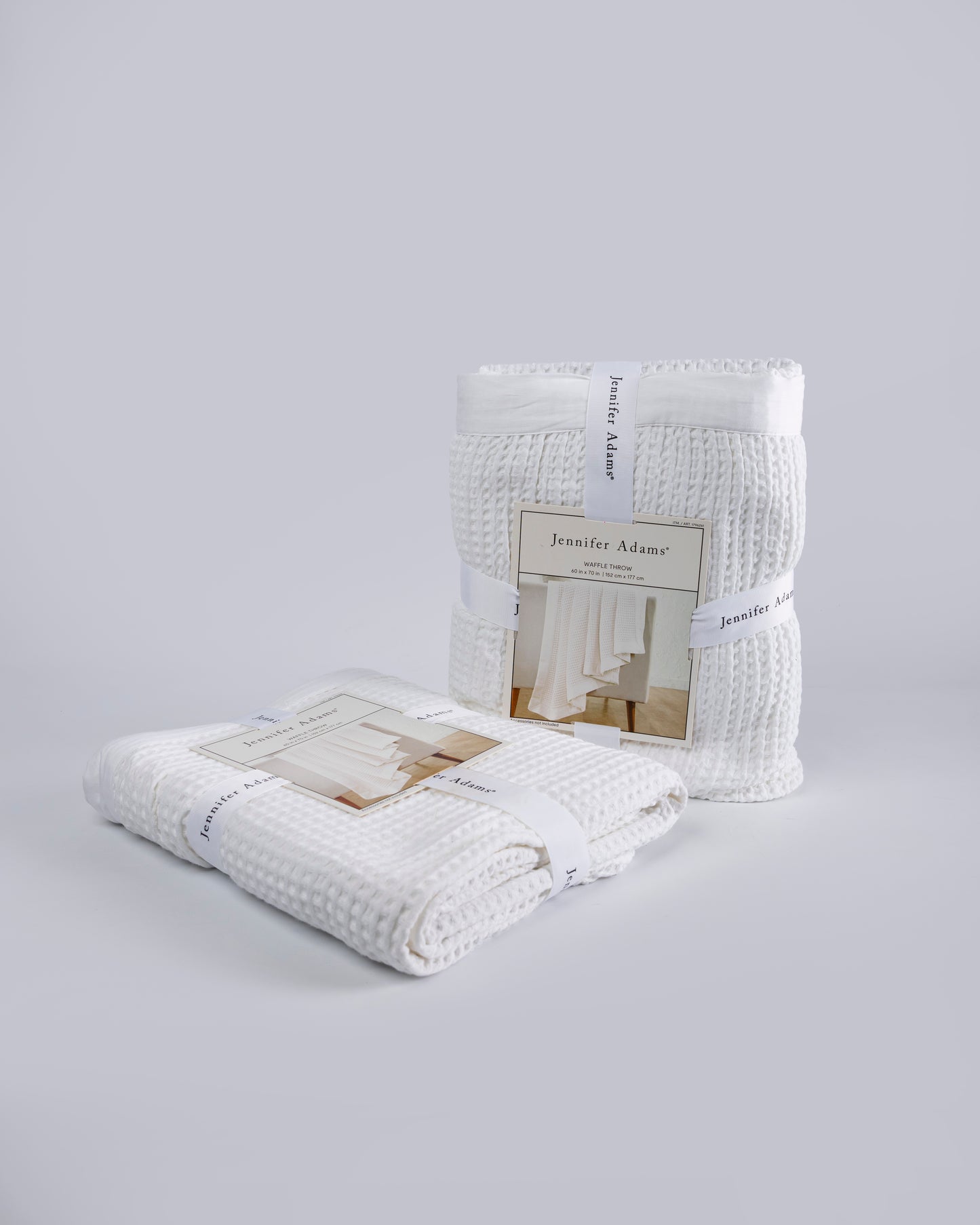 Manta blanca Jennifer Adams